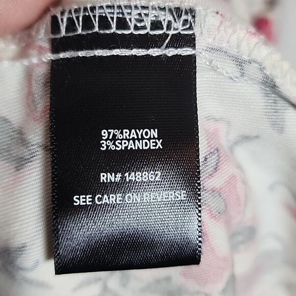 Torrid Mini Stretch Challis Hi-Low Dress, Floral Print, NWT, 1X - Picture 9 of 9